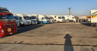 الأردن يمنع مرور بعض الشاحنات السورية إلى الخليج عبر أراضيه
