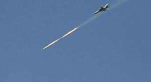 تم تدمير الرتل... سلاح الجو الروسي ينفذ هجوما ناريا على تنظيم "القاعدة" في إدلب