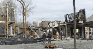 حريق يلتهم قصرا لرجل أعمال سوري الأصل في كندا