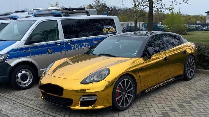 سيارة بورش ممنوع السير بها في شوارع ألمانيا