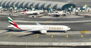 طيران الإمارات تتكبد خسائر بالمليارات