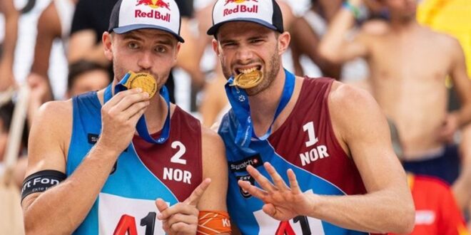 لماذا يعض الرياضيون على ميدالياتهم ؟