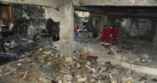 صور وفيديوهات توثق القصف الإسرائيلي في وضح النهار لمواقع عسكرية في ريف دمشق