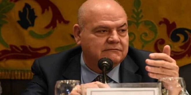 الوزير سالم يصف تصريحات عضو غرفة تجارة دمشق