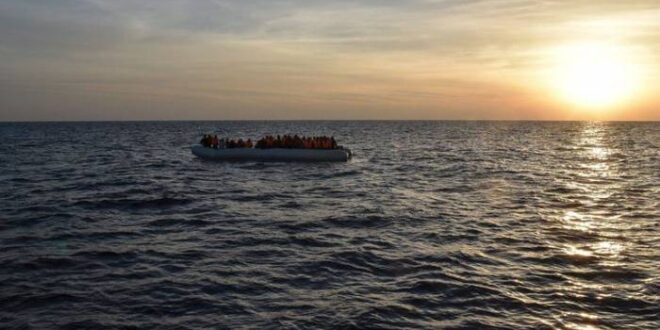 كشف تفاصيل غرق سفينة أقلت 30 طبيبًا سوريًا