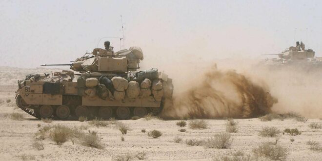 الجيش الأمريكي يستعين بدبابات "برادلي" في الحسكة