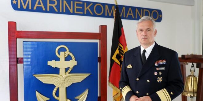 استقالة قائد البحرية الألمانية بعد دعوته إلى "احترام" بوتين
