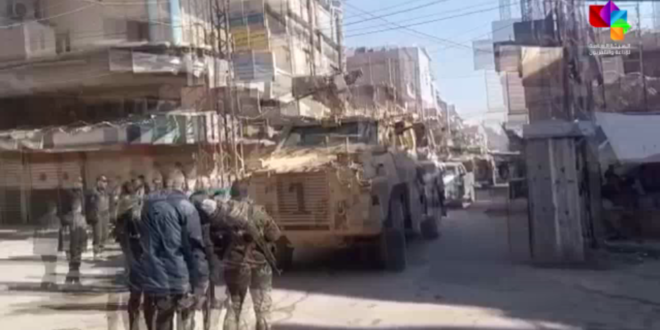 حاجز للجيش السوري يعترض قوة أمريكية بمدينة الحسكة