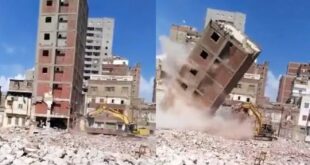 فيديو مروع للحظة سقوط برج سكني على حفار أثناء هدم أحد الأحياء العشوائية في جدة!