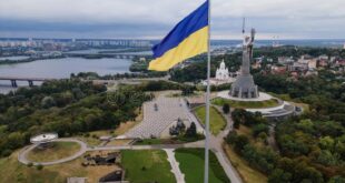 أوكرانيا تفتح باب التطوع للأجانب لتشكيل “فيلق دولي” يقاتل معها