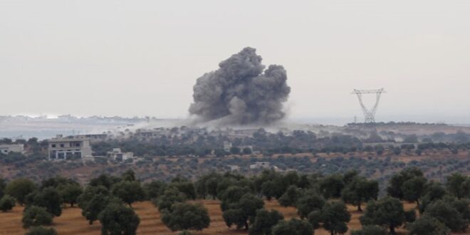 الطيران الحربي يستهدف بغارات ليلية مقرات الفصائل المسلحة جنوب إدلب