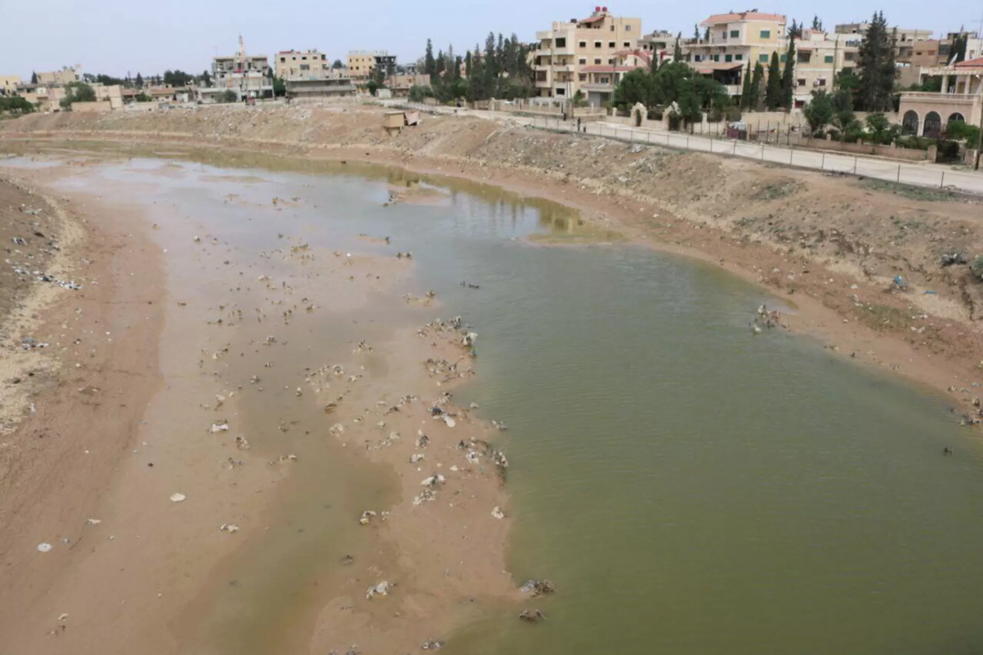 انخفاض تاريخي في منسوب نهر الفرات