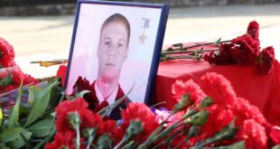إقامة نصب تذكاري لطيار حربي روسي مكان مقتله في سوريا