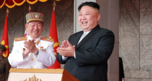 زعيم كوريا الشمالية يحظر ارتداء “السراويل الضيقة”