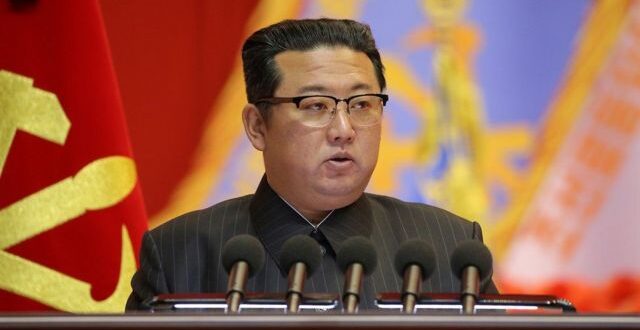 كوريا الشمالية ترد على تهديدات الرئيس الأمريكي بإطلاق ثمانية صواريخ بالستية في عرض البحر والجارة تستنفر
