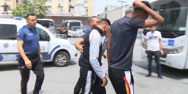 تركيا تعتقل عشرات السوريين في إسطنبول تمهيدا لترحيلهم