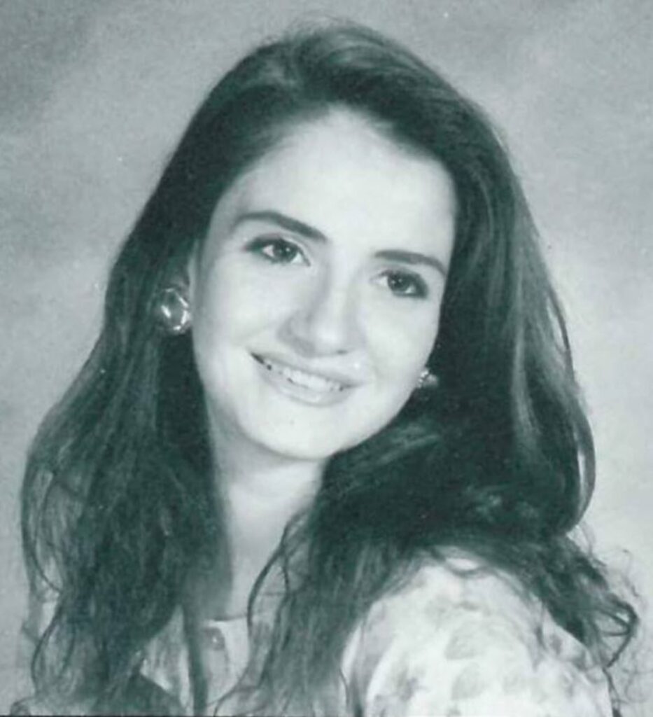 أول شابة حازت لقب ملكة جمال لبنان