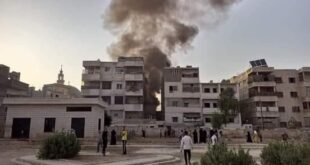 تحطم مروحية عسكرية سورية في منطقة سكنية بمدينة حماه واستشهاد طاقمها