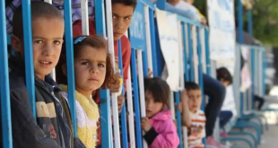 لبنان يبدأ إعادة اللاجئين إلى سوريا