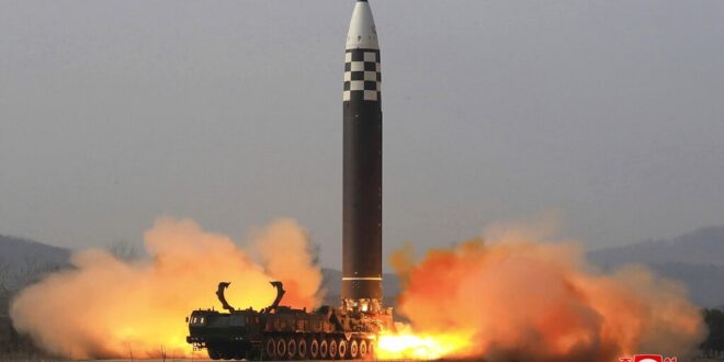 صاروخ لكوريا الشمالية يمر فوق اليابان ويستنفر البلاد.. الحكومة طالبت مواطنيها بالاحتماء