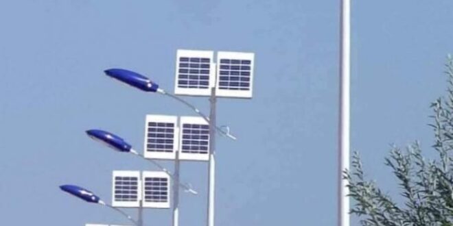 مشروع إنارة بالطاقة الشمسية لأغلبية إشارات المرور بدمشق