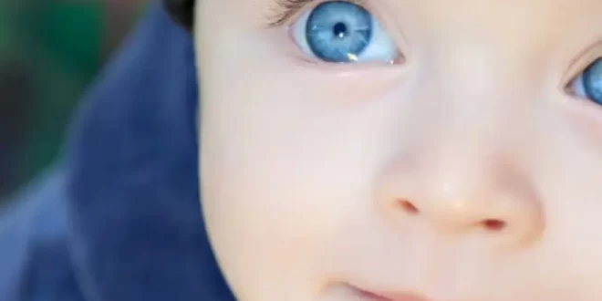 لماذا يتغير لون أعيننا؟
