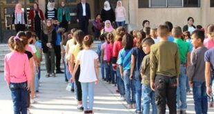 قرار بمنع ارتداء النقاب داخل حرم المدارس في الجزيرة السورية