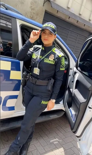 أجمل شرطية في العالم