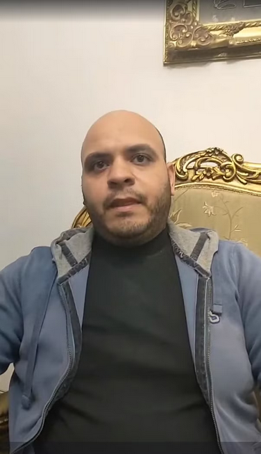 مصري يتلقى صدمة عمره بعد زفافه على زوجته