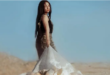 مصرية تحرق فستان زفافها في فيديو مثير للجدل