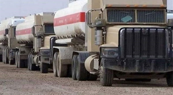 القوات الأمريكية تسرق 60 شاحنة وصهريجاً من القمح والنفط السوري
