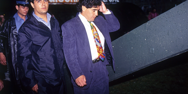 عندما تعرّض مارادونا للخيانة من طرف الفيفا لإنجاح مونديال 1994