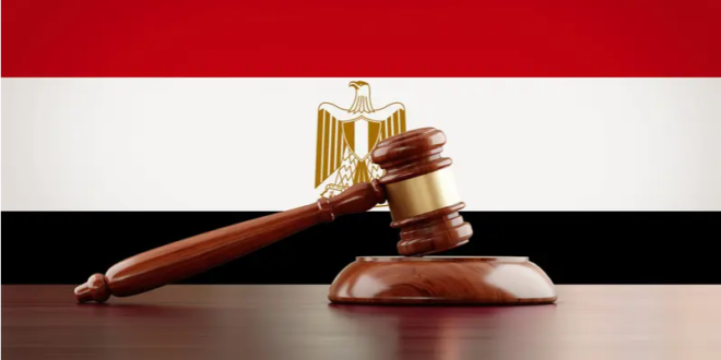حكم غير مسبوق.. حبس امرأة مصرية في قضية "للرجال فقط"
