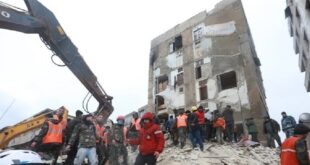 نجم مسلسل "باب الحارة" يتبرع بإيجار منازل للمتضررين من الزلزال