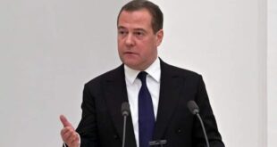 ميدفيديف: سندافع عن أنفسنا بكل الطرق بما فيها النووي