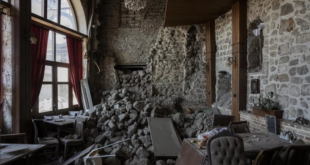 صحيفة روسية: استيقاظ "وحش" في البحر المتوسط... الزلزال هو البداية فقط